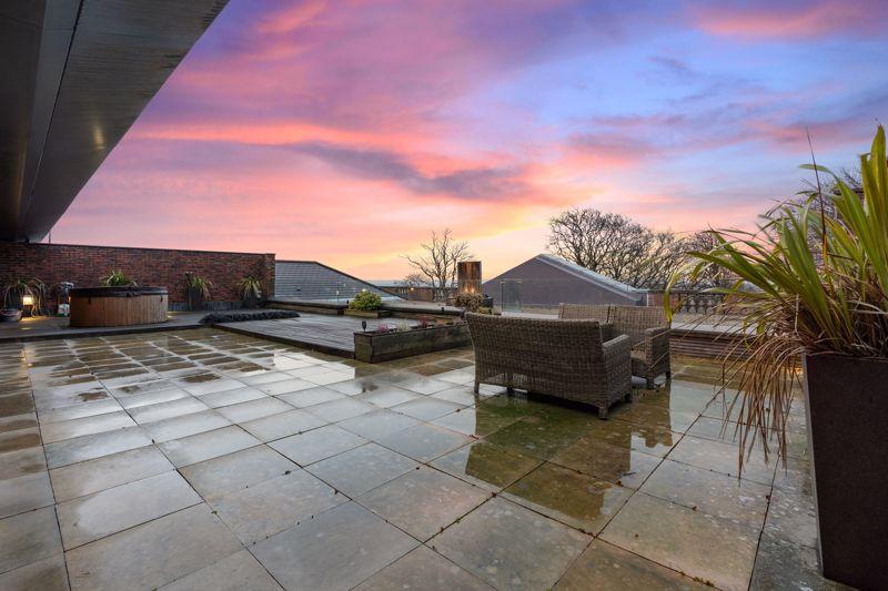 Rooftop Penthouse