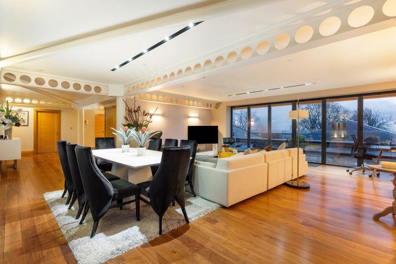 Rooftop Penthouse