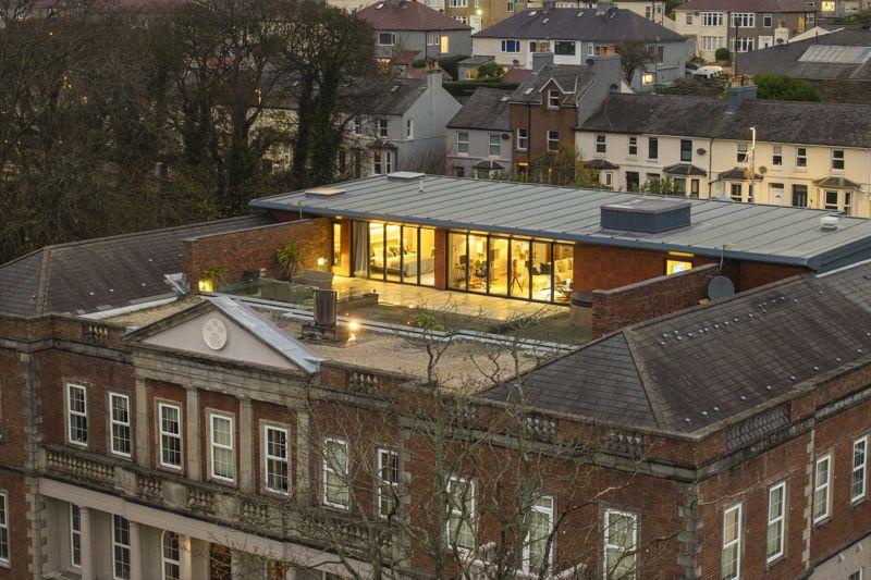 Rooftop Penthouse