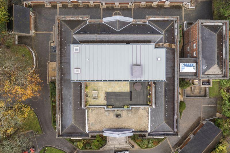 Rooftop Penthouse