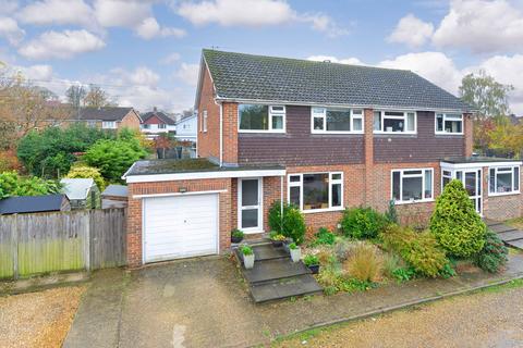 undefined, Pound Place Close, Shalford, GU4
