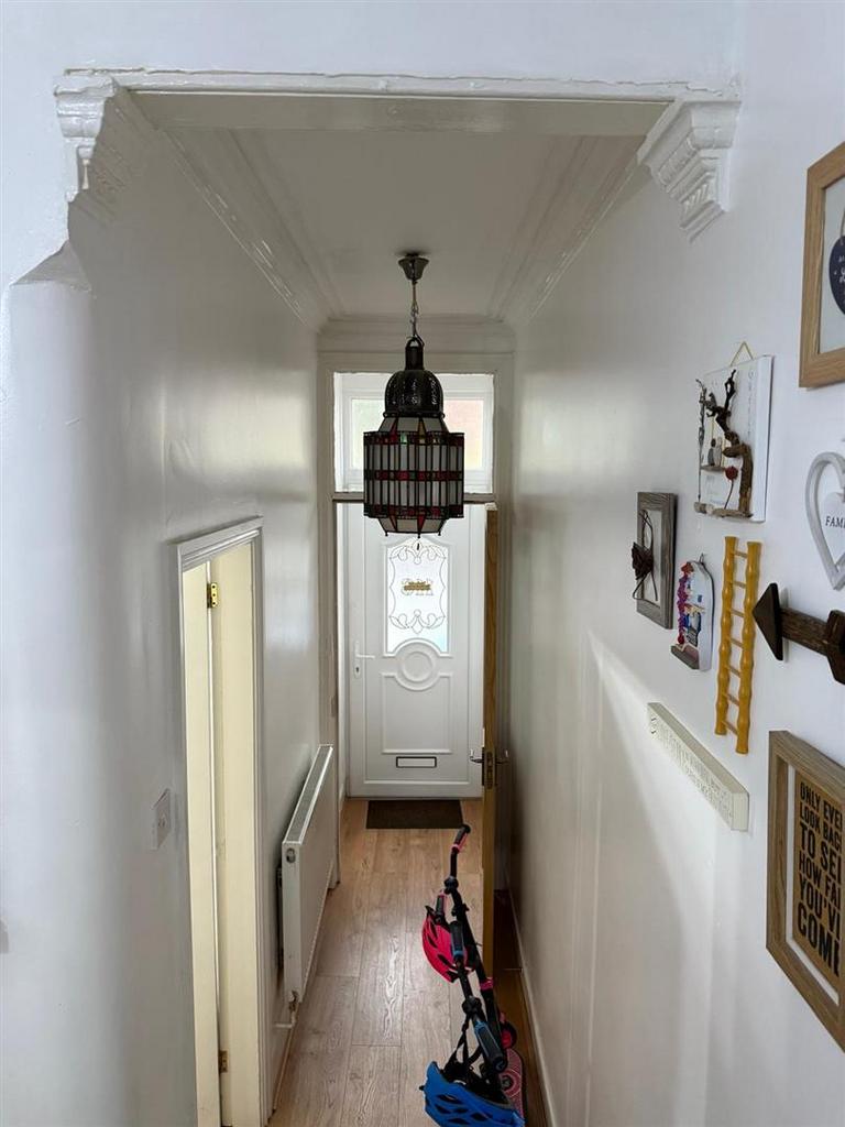 Hallway .jpeg