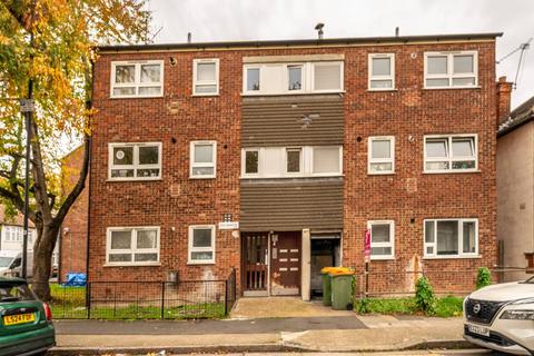 undefined, Landseer Avenue, Manor Park, London, E12