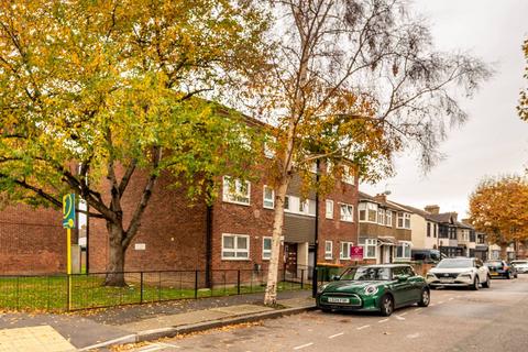 undefined, Landseer Avenue, Manor Park, London, E12