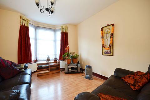undefined, Perth Road, Plaistow, London, E13