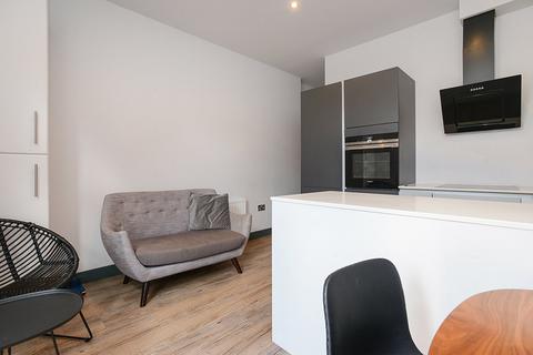 2 bedroom flat to rent, Park Suites, Nottingham NG7
