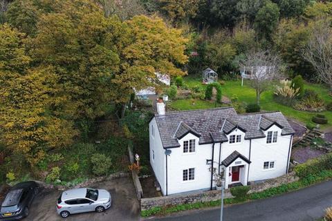 2 bedroom cottage for sale, Segurinside, Llandudno Junction