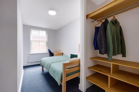 8 bedroom terraced house to rent, Station Road West, Canterbury CT2