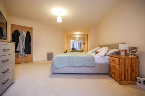 undefined, Hannover Quay, Bristol, BS1