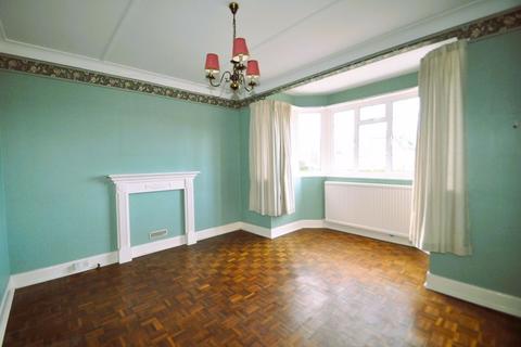 3 bedroom detached house for sale, Great Tattenhams, Epsom