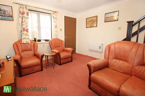 2 bedroom terraced house for sale, Hollybush Way, West Cheshunt