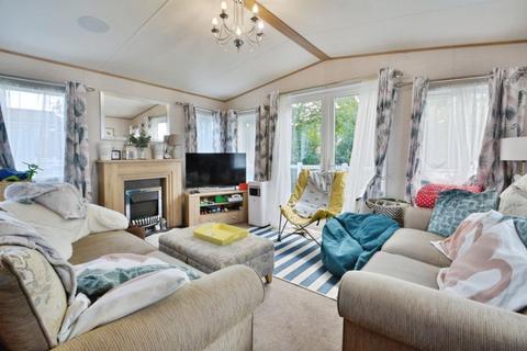 3 bedroom detached house for sale, Reed Meadow, Cotswold Hoburne, Cotswold Lakes