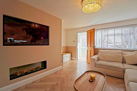3 bedroom terraced house for sale, The Rundels, Thundersley