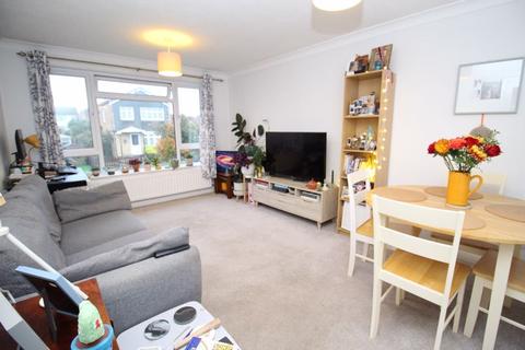 2 bedroom maisonette for sale, Sherborne Way, Southampton SO30