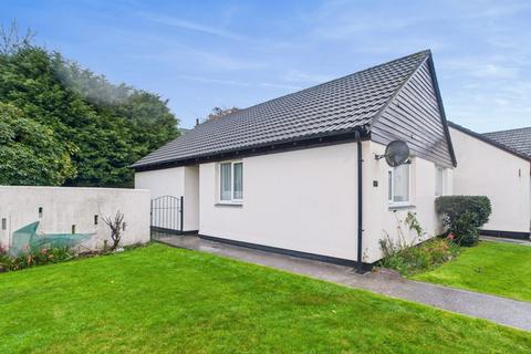 2 bedroom bungalow to rent, Mylor Bridge, Falmouth - Detached two bedroom bungalow
