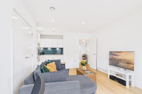 1 bedroom apartment for sale, Westferry Road,Bute House, London E14