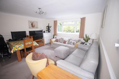 2 bedroom flat for sale, Bowden Lane, High Wycombe HP11