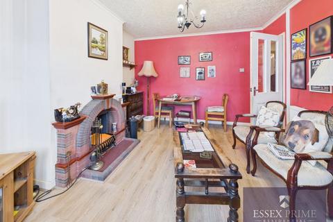 undefined, Three Bedroom terraced house Silverdale close CV2