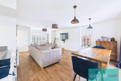 4 bedroom detached house for sale, Boothshall Way, Manchester M28
