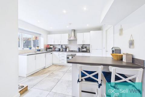 4 bedroom detached house for sale, Boothshall Way, Manchester M28