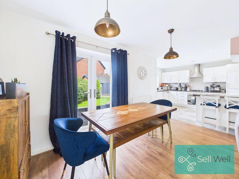Dining Area/Kitchen
