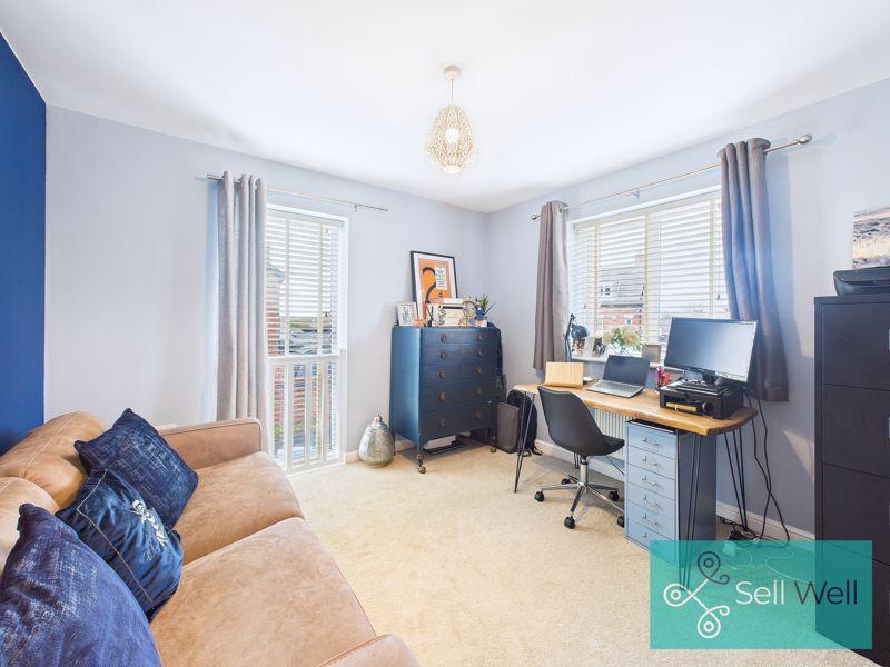 Bedroom/Office
