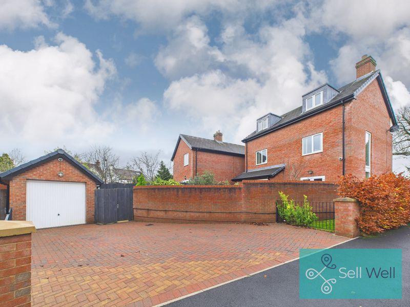 Driveway, Detached