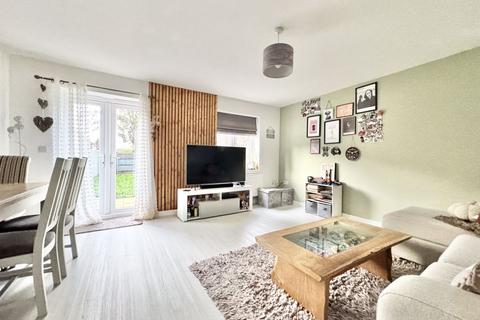 3 bedroom semi-detached house for sale, Graham Perkins Close, Loughborough LE12