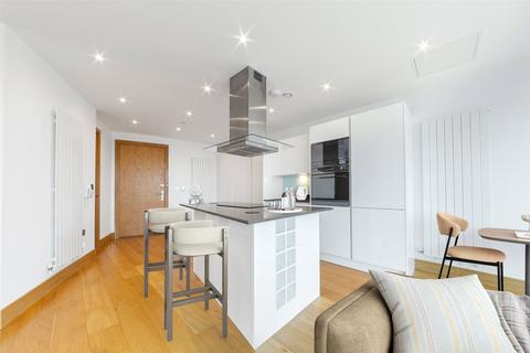 1 bedroom apartment for sale, Arena Tower, London E14