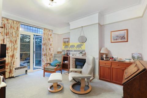 undefined, Dorset Road, London SW19