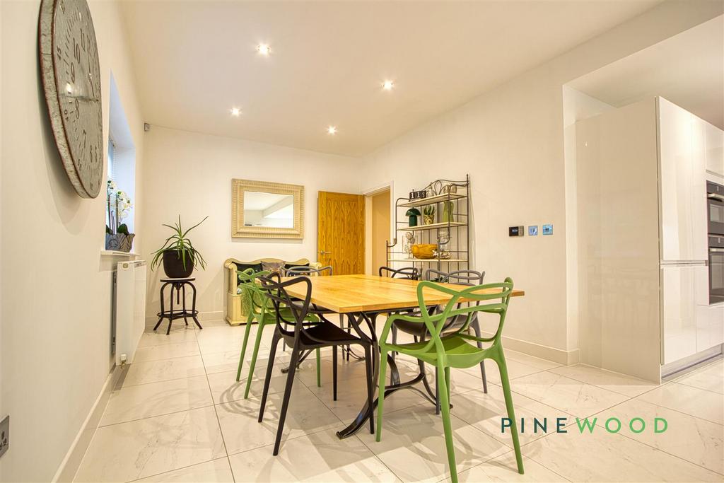 Kitchen / Family / Dining Room