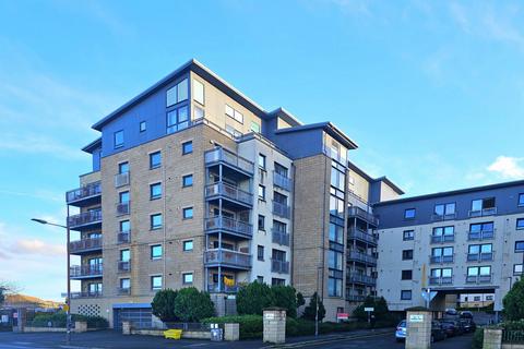 Hawkhill Close, Edinburgh EH7