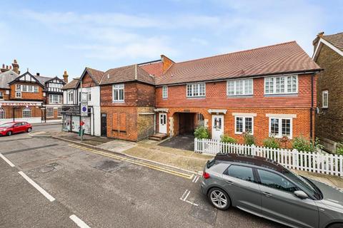 1 bedroom flat for sale, Aynscombe Angle, Orpington, Kent, BR6 0JH