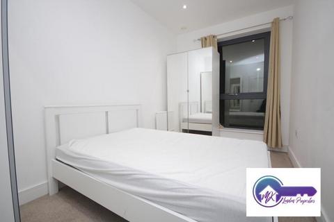 2 bedroom flat to rent, London E14