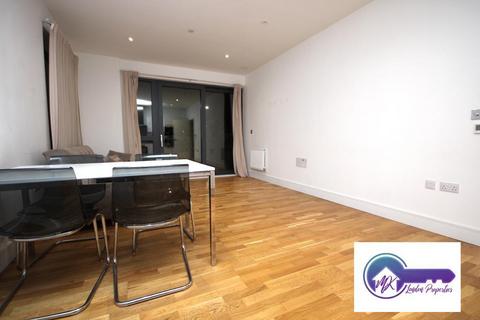 2 bedroom flat to rent, London E14