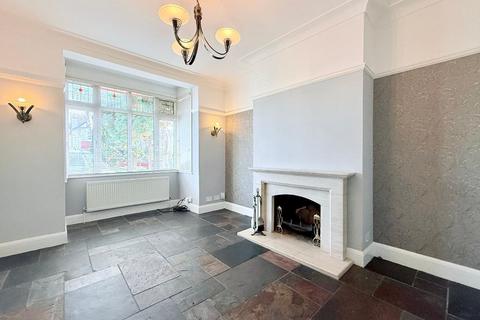 undefined, Westbourne Grove, Westcliff on Sea, Essex, SS0 0PU