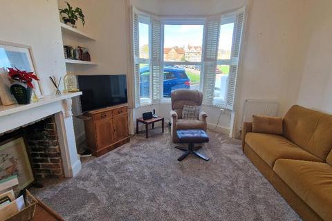 1 bedroom flat for sale, Lower Green Road, St Helens, Isle of Wight, PO33 1UB
