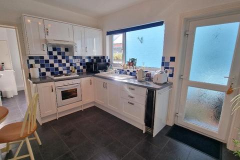 1 bedroom flat for sale, Lower Green Road, St Helens, Isle of Wight, PO33 1UB