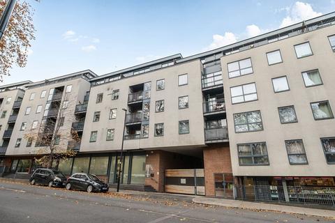1 bedroom flat for sale, Market Road, Islington, London, N7