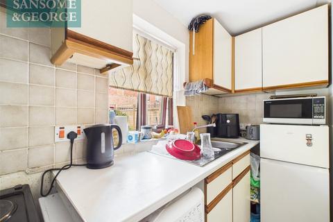 undefined, Phoenix Court, Kingsclere, Newbury, Hampshire, RG20