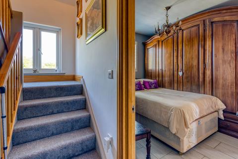 2 bedroom apartment for sale, 2 Vallon Court, St Clement