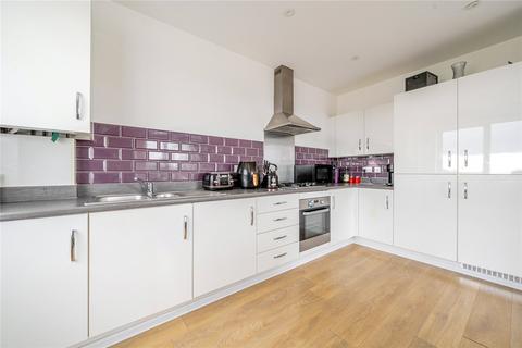 2 bedroom apartment for sale, Well Grove, London