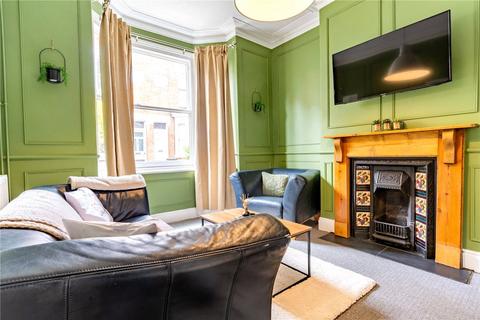4 bedroom end of terrace house to rent, Brookhouse Avenue, Leicester LE2