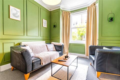 4 bedroom end of terrace house to rent, Brookhouse Avenue, Leicester LE2