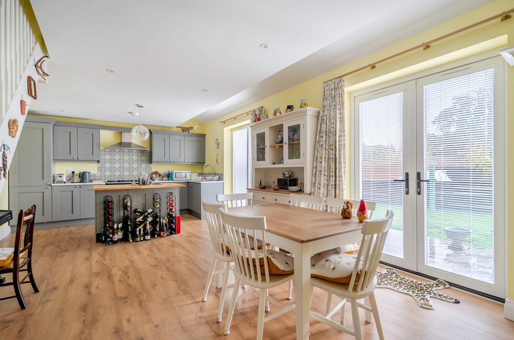 Kitchen/Dining Room