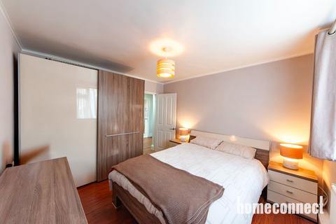 undefined, Avenue Court, Claybury Broadway, Ilford