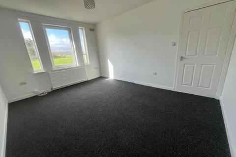 3 bedroom maisonette to rent, 45 Linksfield, ,