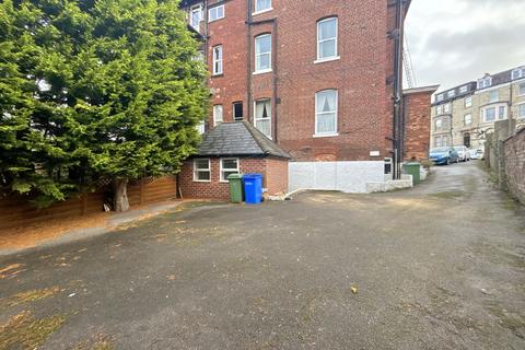 undefined, Flat 1a,  2 Grosvenor Road, Scarborough