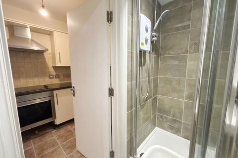 undefined, Flat 1a,  2 Grosvenor Road, Scarborough