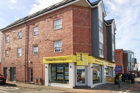 Retail property (high street) to rent, 131-133 High St West Wickham BR4 0LU